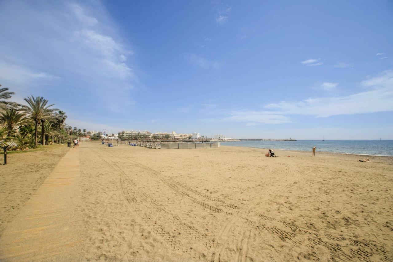 Precioso Apartamento Al Lado De La Playa Benalmádena Eksteriør billede