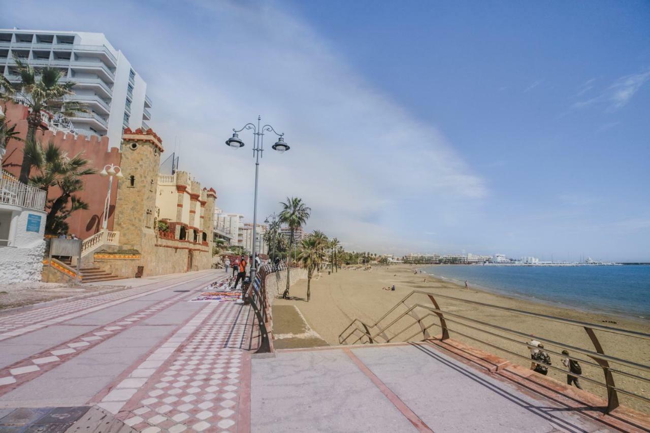 Precioso Apartamento Al Lado De La Playa Benalmádena Eksteriør billede